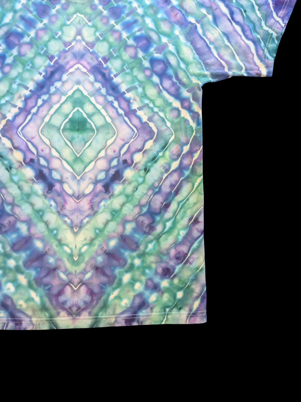 Ocean Diamond Prism - Unisex Tee - Large