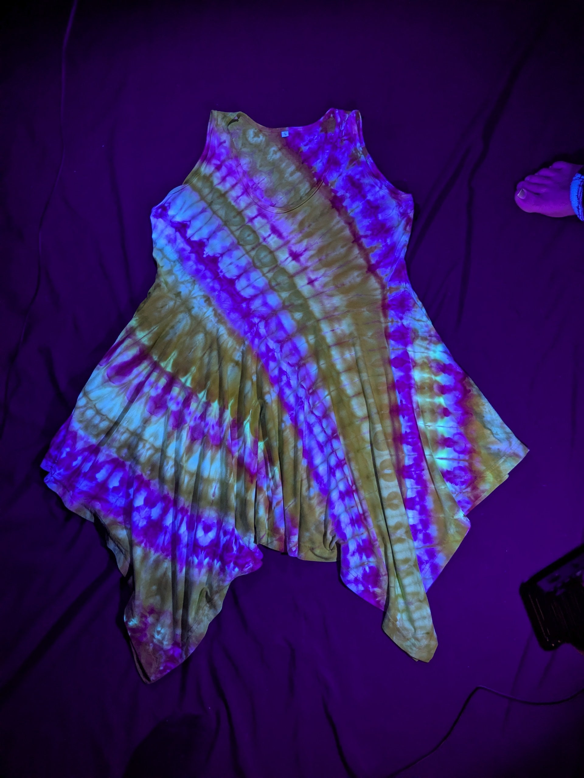 Blacklight Reactive Neon Sunrise Pixie Dress - Femme Large