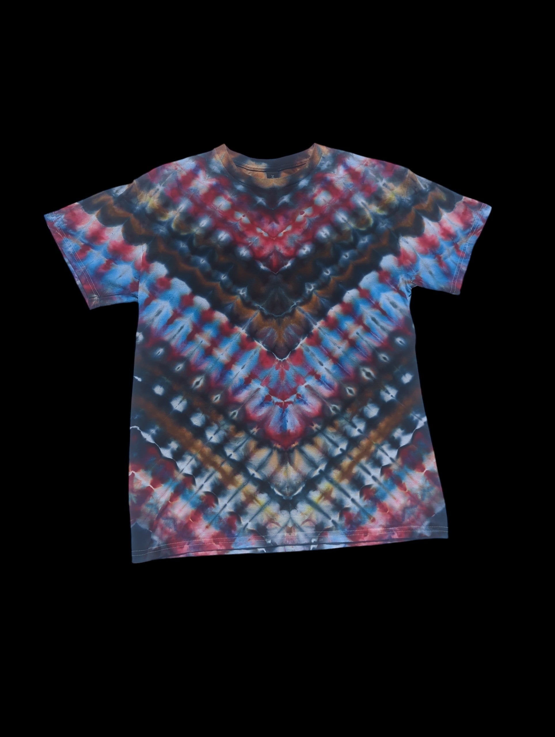 Red Blue Bronze V Prism - Unisex Tee - Medium