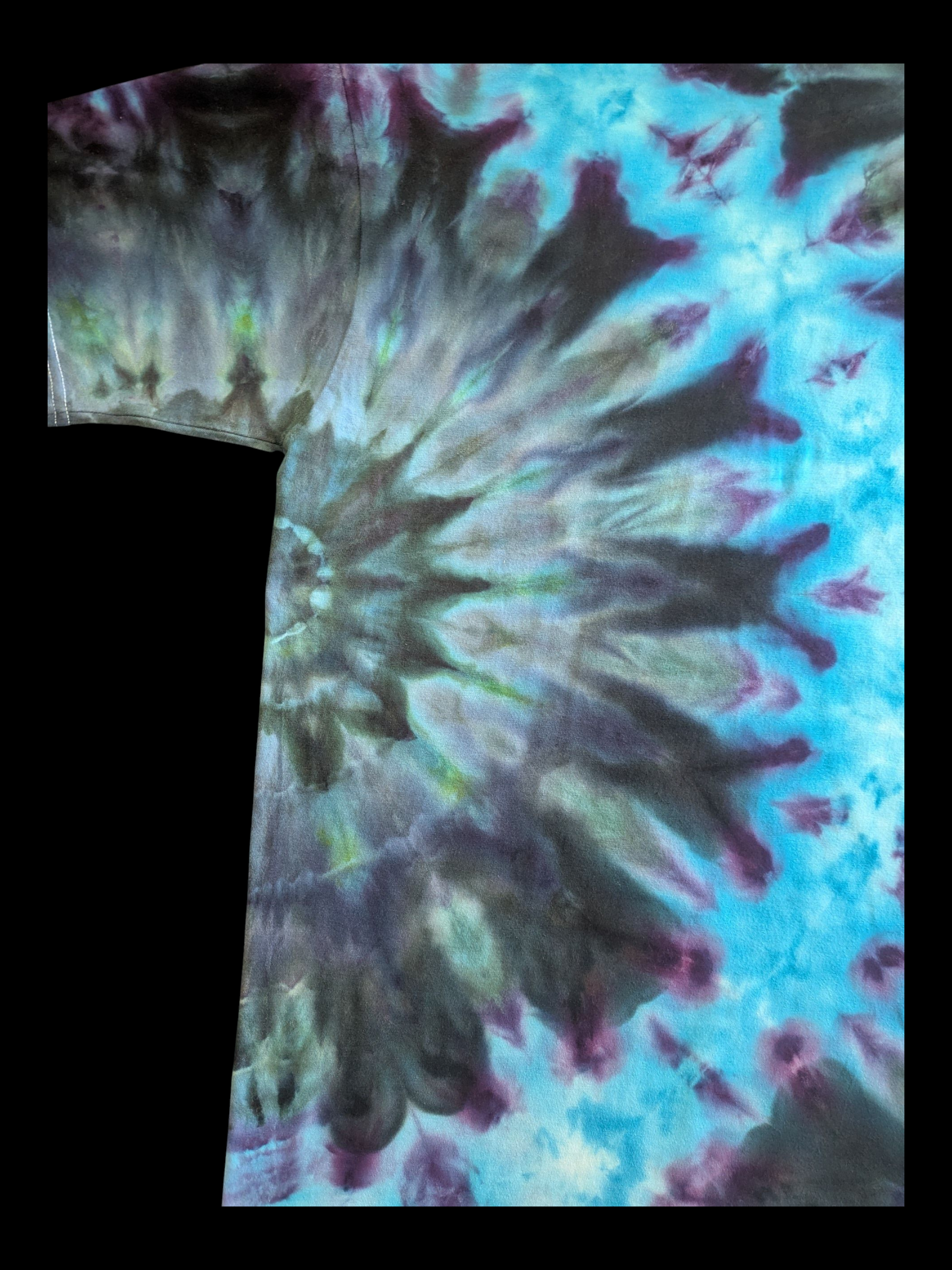 Grey Peacock Kaleidoscope - Unisex Tee - Large